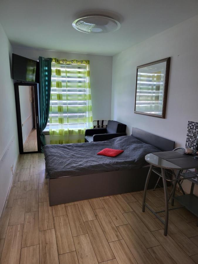 Apartamenty Galeria Polnocna Warschau Exterior foto